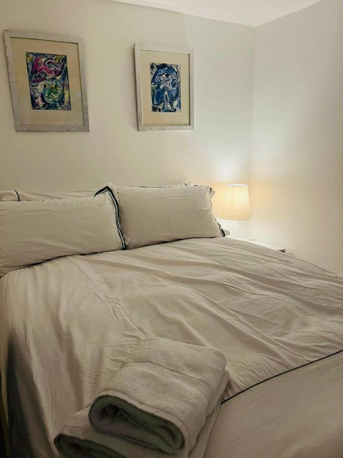 Earls Court Spacious Apartment London Exterior foto